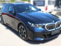 Gebraucht BMW 520 M Sport 208 PS (152 kW) 2025 Schwarz Kombi