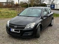 Gebraucht Opel Astra 103 PS (75 kW) 2004 Schwarz Limousine