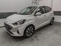 Neu Hyundai i10 Style 77 PS (56 kW) 2025 Atlas white saw Kleinwagen