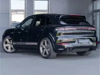 Neu Porsche Cayenne S E-Hybrid Black Edition 519 PS (381 kW) 2026 Schwarz SUV