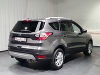 Gebraucht Ford Kuga Trend+ 120 PS (88 kW) 2018 Grau SUV