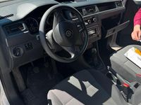 Gebraucht VW Caddy 102 PS (75 kW) 2019 Weiß Van / Kleinbus