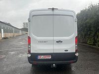 Gebraucht Ford Transit Trend 131 PS (96 kW) 2018 Weiß Van / Kleinbus