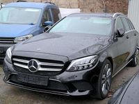 Gebraucht Mercedes C180 156 PS (114 kW) 2018 Schwarz Limousine
