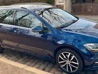 Gebraucht VW Golf VII Highline 150 PS (110 kW) 2019 Blau Kombi