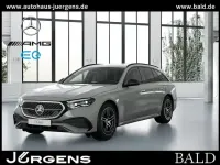 Gebraucht Mercedes E300 197 PS (144 kW) 2025 Manufaktur lack manufaktur alpingrau uni Kombi