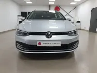 Gebraucht VW Golf VIII Life 131 PS (96 kW) 2023 Silber Kombi