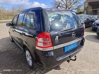 Gebraucht Opel Zafira Edition 140 PS (102 kW) 2010 Schwarz Van / Kleinbus