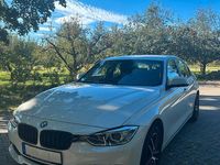 Gebraucht BMW 320 184 PS (135 kW) 2013 Weiß Limousine