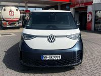 Gebraucht VW ID. Buzz Pro 150 kW (204 PS) 2023 Blauweiss Van / Kleinbus