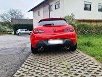 Gebraucht Opel Astra GTC 165 PS (121 kW) 2012 Rot Limousine