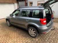 gebraucht Skoda Yeti 2.0TDI Elegance Navi, Sitzheizung, AHK