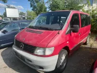 Gebraucht Mercedes Vito 122 PS (89 kW) 2003 Rot Van