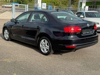 Gebraucht VW Jetta Comfortline 105 PS (77 kW) 2011 Schwarz Limousine