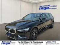 Gebraucht Volvo V60 Core 455 PS (334 kW) 2023 Schwarz Kombi