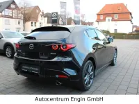 Używany Mazda 3 140 KM (102 kW) 2025 Czarny Sedan/Limuzyna