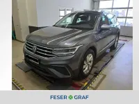 Gebraucht VW Tiguan Allspace Life 150 PS (110 kW) 2023 Platinumgrey SUV