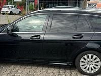 Gebraucht Mercedes C220 170 PS (125 kW) 2011 Schwarz Kombi
