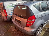 Gebraucht Mercedes A170 116 PS (85 kW) 2006 Blau Kleinwagen