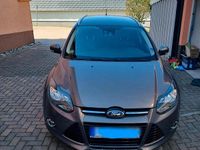 Gebraucht Ford Focus 150 PS (110 kW) 2013 Braun Kombi
