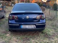 Gebraucht VW Passat 180 PS (132 kW) 2005 Blau Limousine