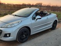 Gebraucht Peugeot 207 CC 111 PS (81 kW) 2011 Silber Cabrio