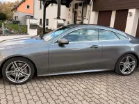 Gebraucht Mercedes E300 AMG 258 PS (189 kW) 2019 Grau Coupé