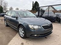 Gebraucht Skoda Superb 160 PS (117 kW) 2014 Blau Kombi
