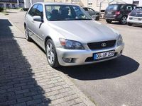 Second-hand Lexus IS200 155 CP (114 kW) 2005 Argintiu Berlinǎ