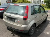 Gebraucht Ford Fiesta 69 PS (50 kW) 2002 Grau Kleinwagen
