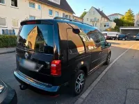 Gebraucht VW Caddy Maxi Comfortline 102 PS (75 kW) 2016 Violett Van / Kleinbus