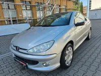 Gebraucht Peugeot 206 CC Filou 109 PS (80 kW) 2007 Silber Cabrio