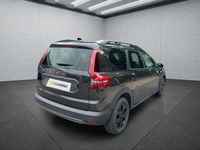 Neu Dacia Jogger 101 PS (74 kW) 2025 Grau Van / Kleinbus