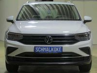 Gebraucht VW Tiguan Active 150 PS (110 kW) 2022 Pure white SUV