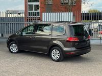 Second-hand VW Sharan 150 CP (110 kW) 2020 Maro Monovolum