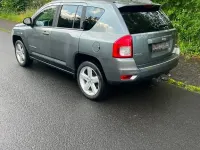 Gebraucht Jeep Compass Limited 163 PS (119 kW) 2012 Grau SUV