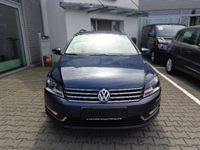 Gebraucht VW Passat 140 PS (102 kW) 2013 Blau Kombi