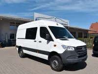 Używany Mercedes Sprinter 163 KM (119 kW) 2021 Biały Van