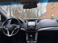 Gebraucht Hyundai i40 136 PS (100 kW) 2014 Silber Kombi
