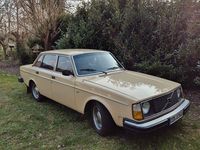 Gebraucht Volvo 244 101 PS (74 kW) 1977 Beige Limousine