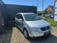 Gebraucht VW Touran 105 PS (77 kW) 2004 Silber Van / Kleinbus
