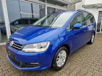 Gebraucht VW Sharan Comfortline 150 PS (110 kW) 2018 Ravennablau Van / Kleinbus