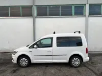 Używany VW Caddy 102 KM (75 kW) 2017 Biały Minivan