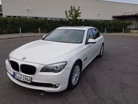 Gebraucht BMW 740 306 PS (225 kW) 2010 Weiß Limousine