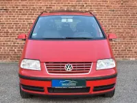 Gebraucht VW Sharan S 116 PS (85 kW) 2004 Rot Van / Kleinbus