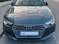 Gebraucht Audi A4 S-Line 190 PS (139 kW) 2017 Grau Kombi