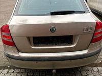 Gebraucht Skoda Octavia 102 PS (75 kW) 2005 Silber Limousine