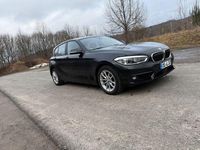 Gebraucht BMW 120 Advantage 190 PS (139 kW) 2016 Schwarz Kleinwagen