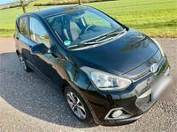 Gebraucht Hyundai i10 87 PS (63 kW) 2016 Schwarz Kleinwagen