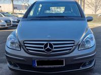 Gebraucht Mercedes B170 116 PS (85 kW) 2005 Kometgrau  metalliclack Van / Kleinbus